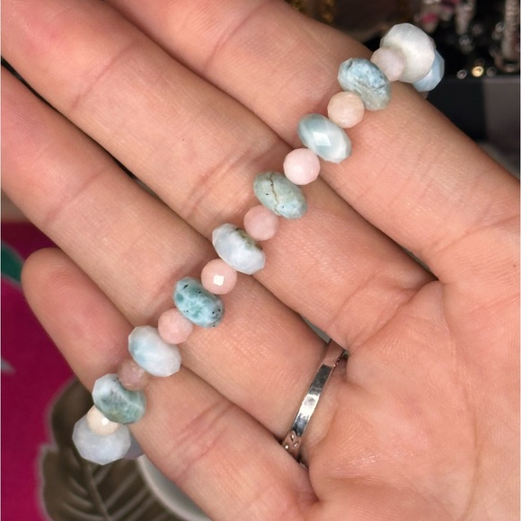 Larimar & Peruvian Pink Opal Faceted Beaded Bracelet handmade in Maui - Picture 3 of 9